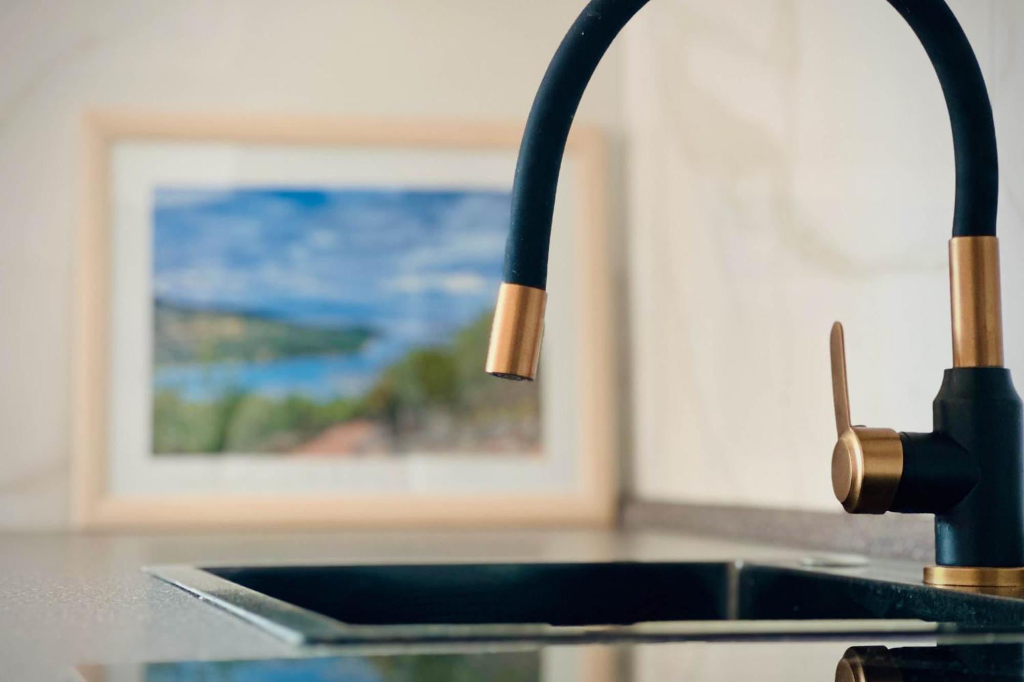 Apartmani Trupeljak Mandre Ngoại thất bức ảnh