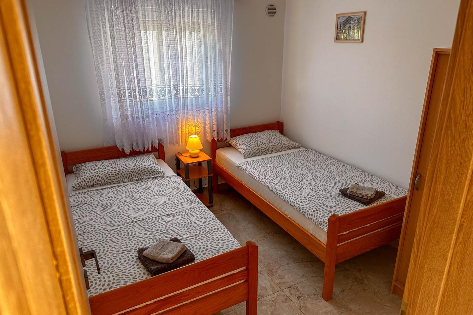 Apartmani Trupeljak Mandre Phòng bức ảnh